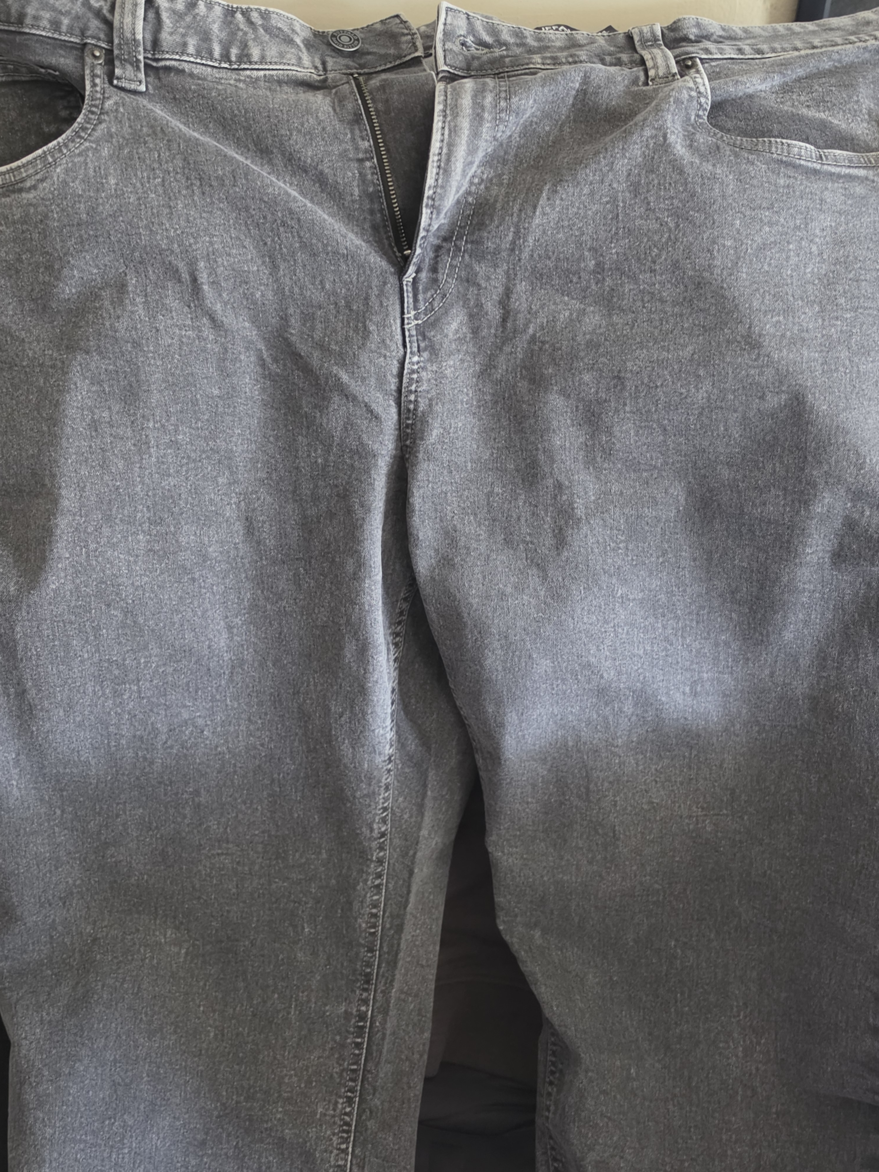 Buffalo David Bitton Men’s Straight Jeans - Gray Wash